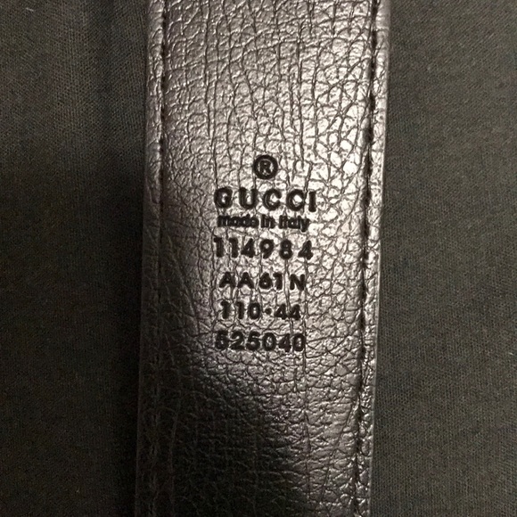 Black Gucci belt - Picture 2 of 3